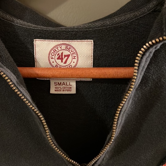 Chicago Blackhawks pull over stadium series - Picture 3 of 4